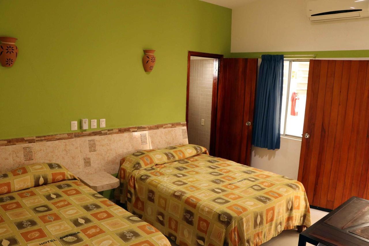 Hotel Quinta Santa Elena Palenque Exterior foto